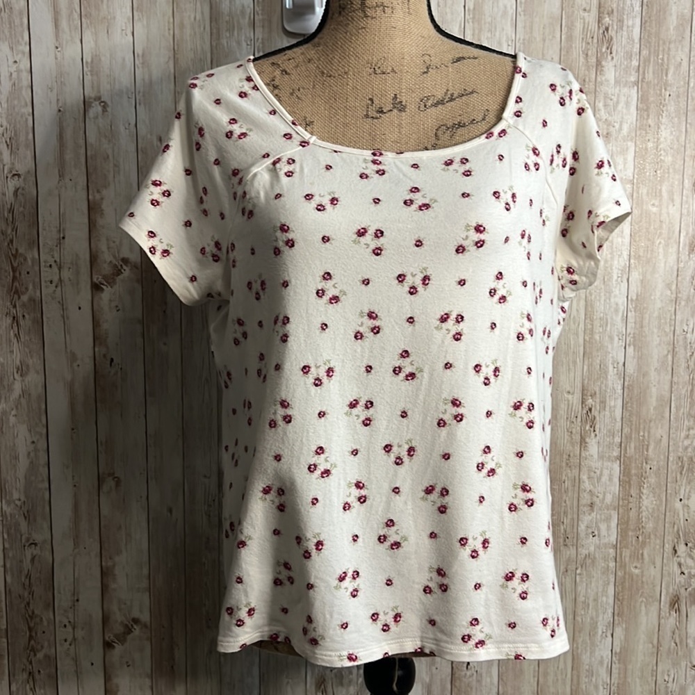 Arizona Jean Co Floral White Short Sleeved Shirt